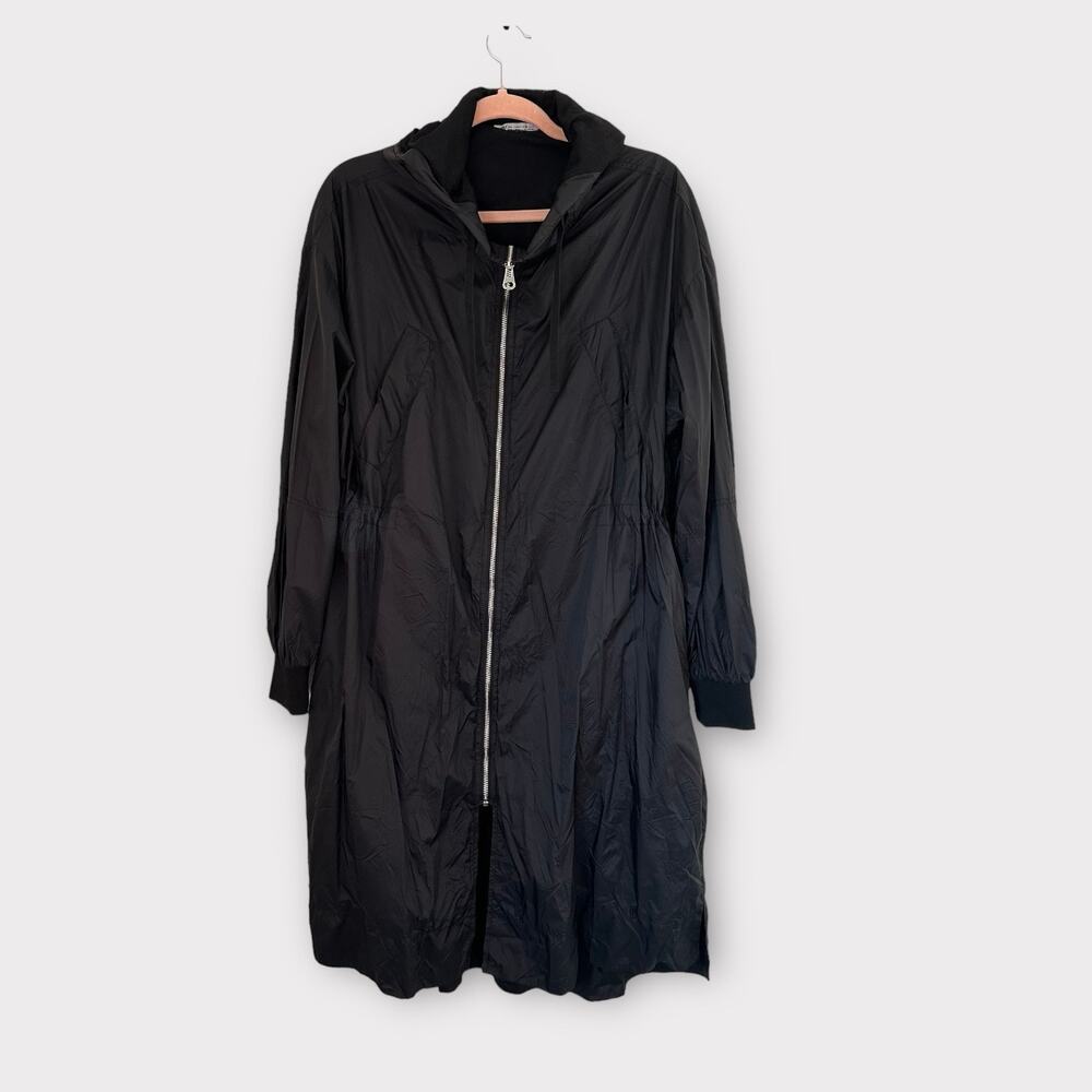 Zara Classic Minimalist Basic Black Packable Wate… - image 3